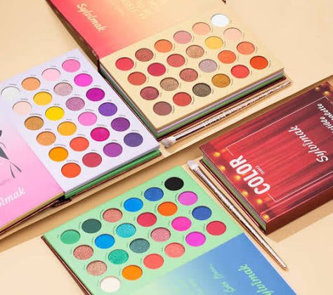 Sylvimak Irresistible Eyeshadow Palette – Matte, Shimmer & Metallic Shades