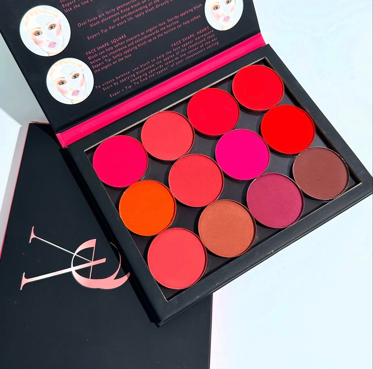 OB BABE ESSENTIAL BUNDLE - VEE BEAUTY 12 IN 1 POWDER, BLUSH PALETTE AND BEAUTY BLENDER